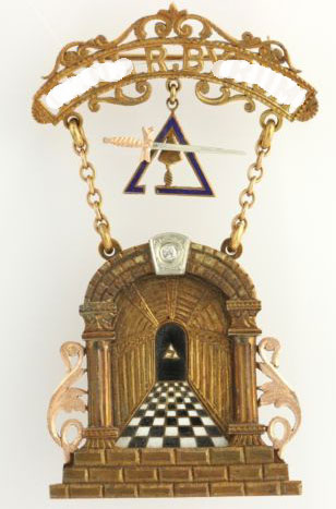 Cryptic Masonry Jewel Circa 1900s